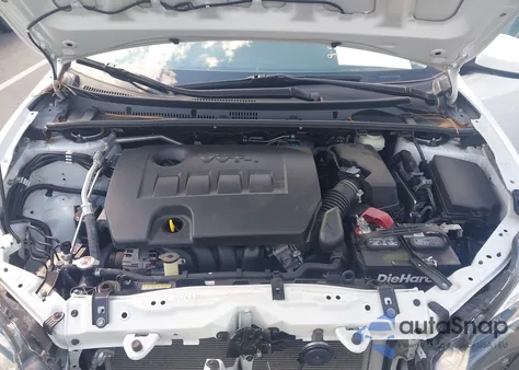 2018 Toyota Corolla Xle z USA, uszkodzony, nr VIN 2T1BURHE2JC022235